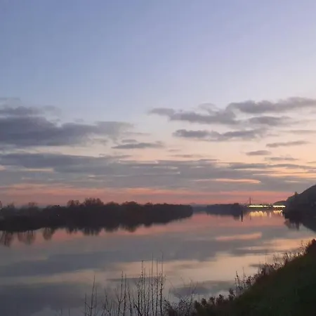 Waterside Zen - Maastricht 3k Visé